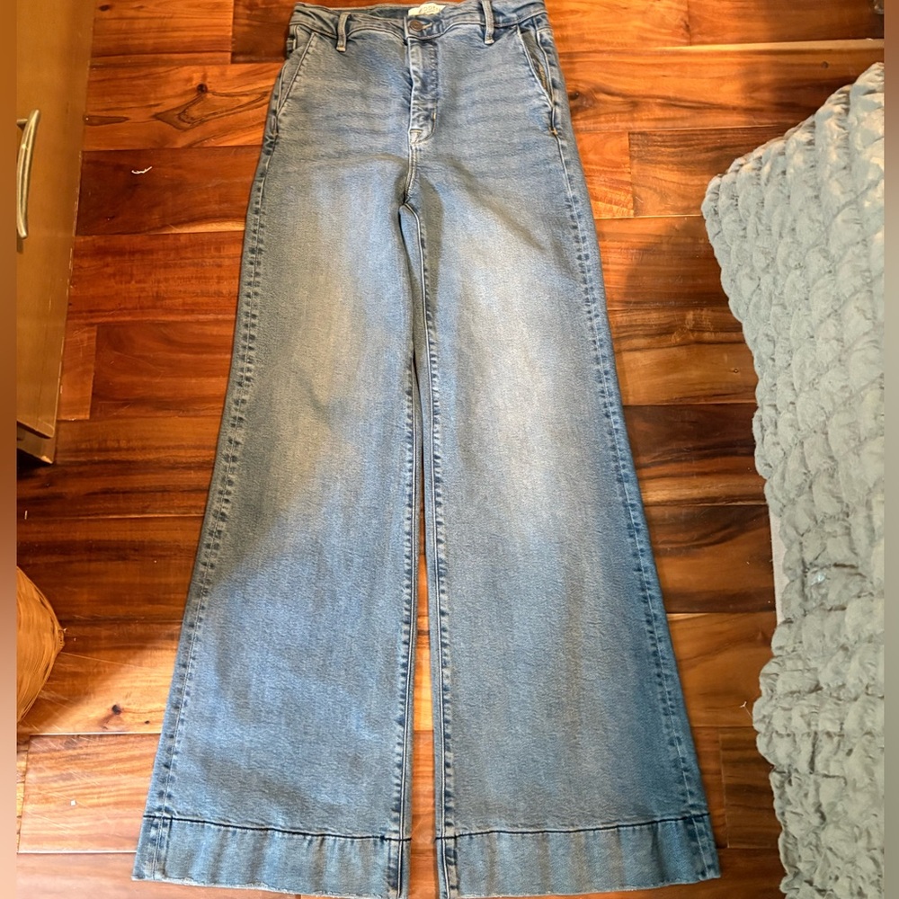 Wide Leg Denim Jeans - Light Blue Flare